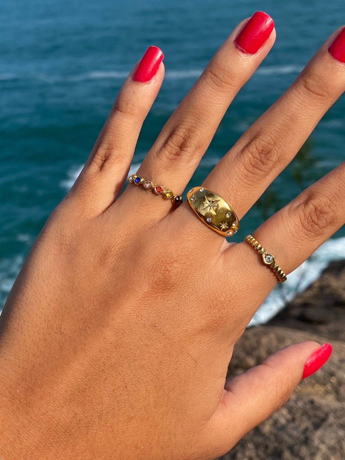 Anel Estelar Folheado a Ouro 18k