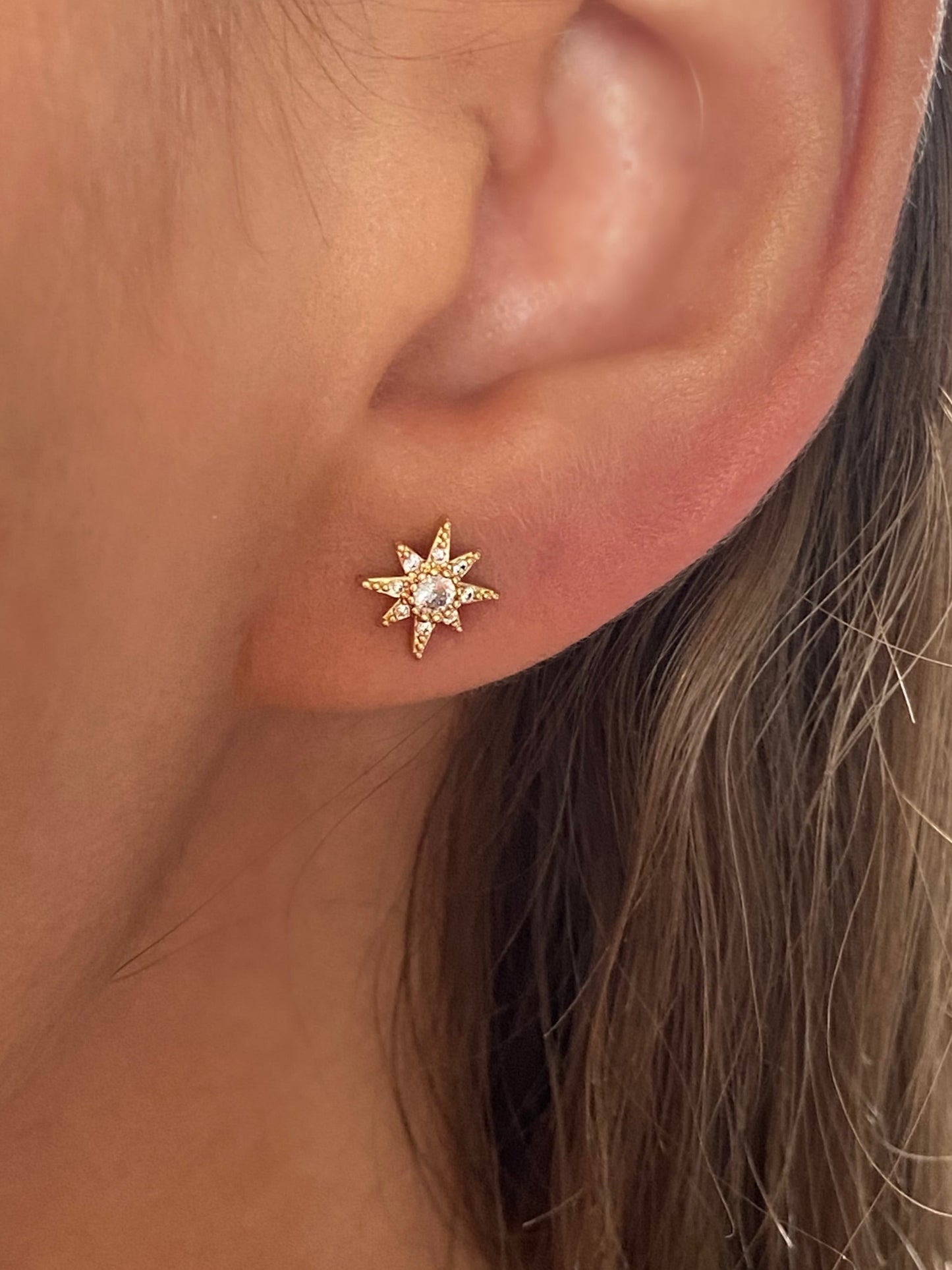 Brinco Star Folheado a Ouro 18k