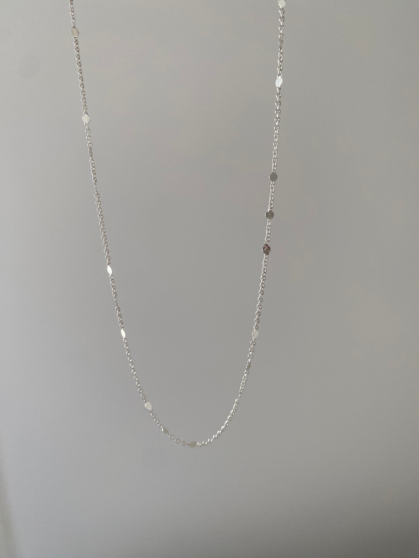 Mix Choker Letters e Colar Lilu Prateado