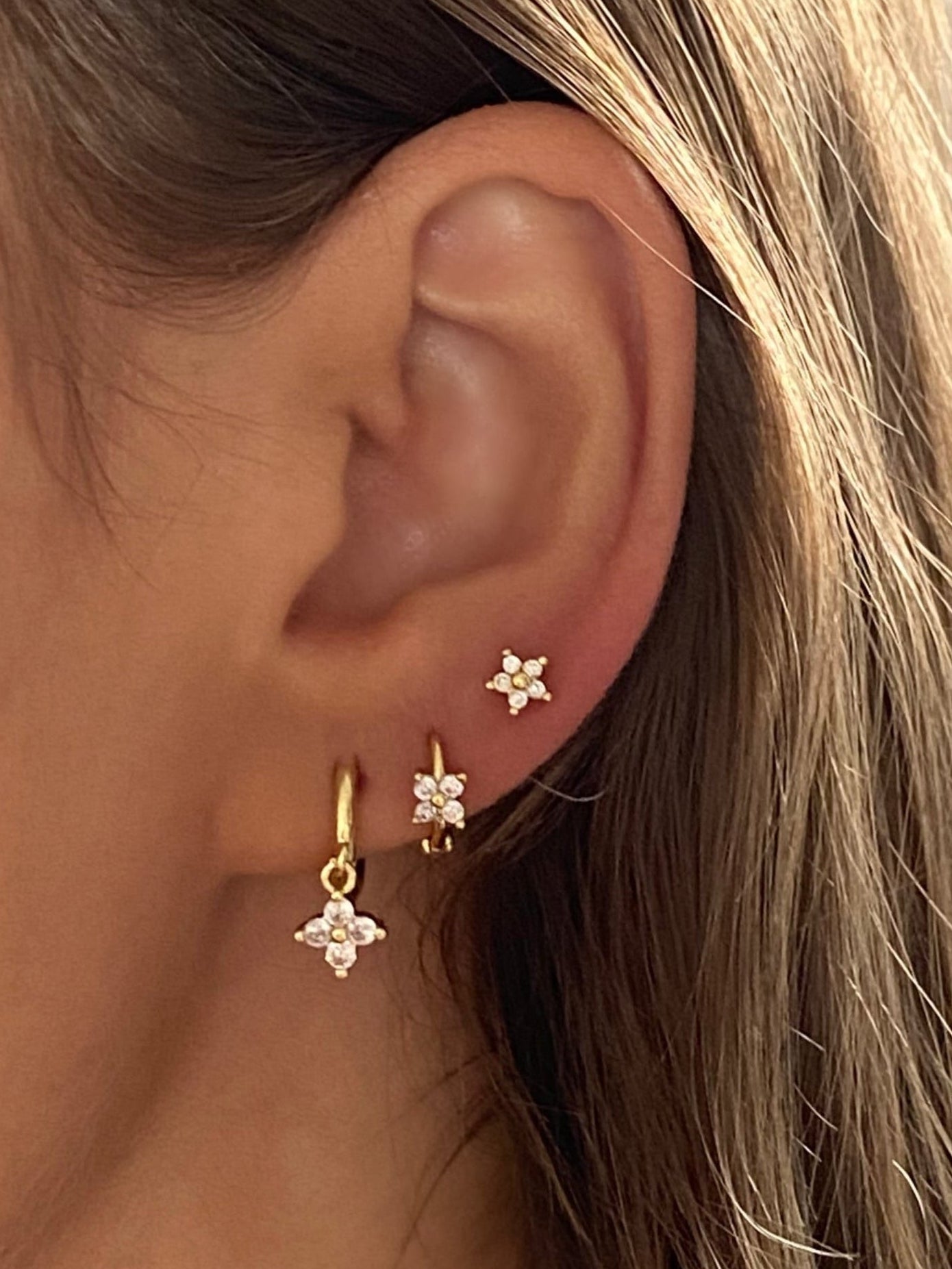 Trio Brinco Flowers Folheado a Ouro 18k